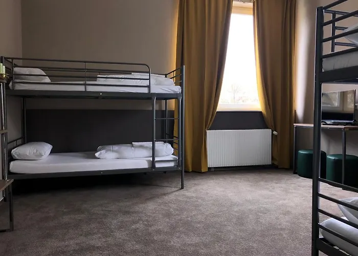 Goldhostel Hostel *